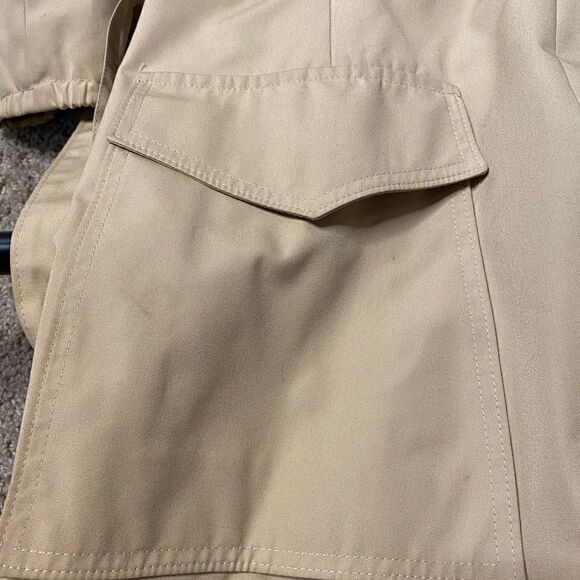 Vintage Etienne Aigner khaki trench coat with cinched waist hoodie and emblem - Picture 5 of 14